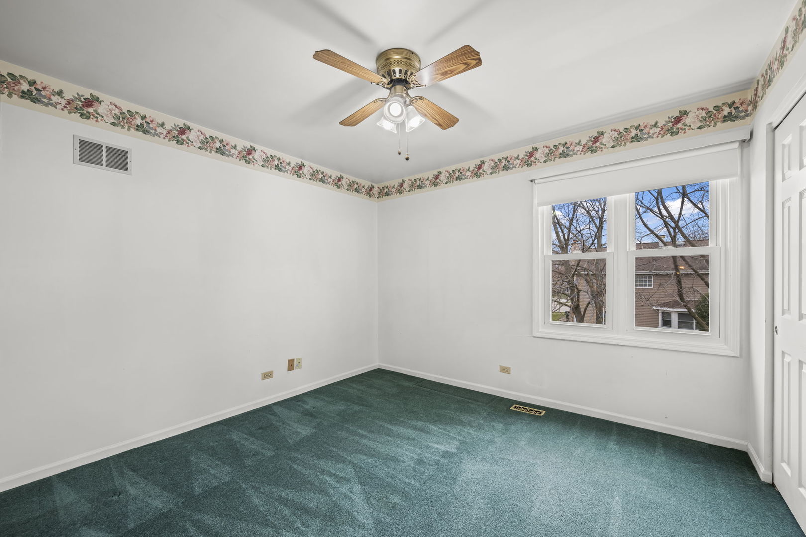 4217 N Ridge Avenue, Arlington Heights, IL 60004