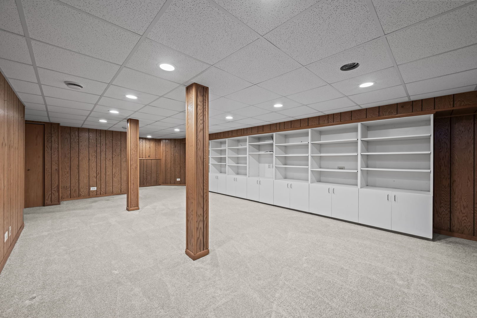 4217 N Ridge Avenue, Arlington Heights, IL 60004