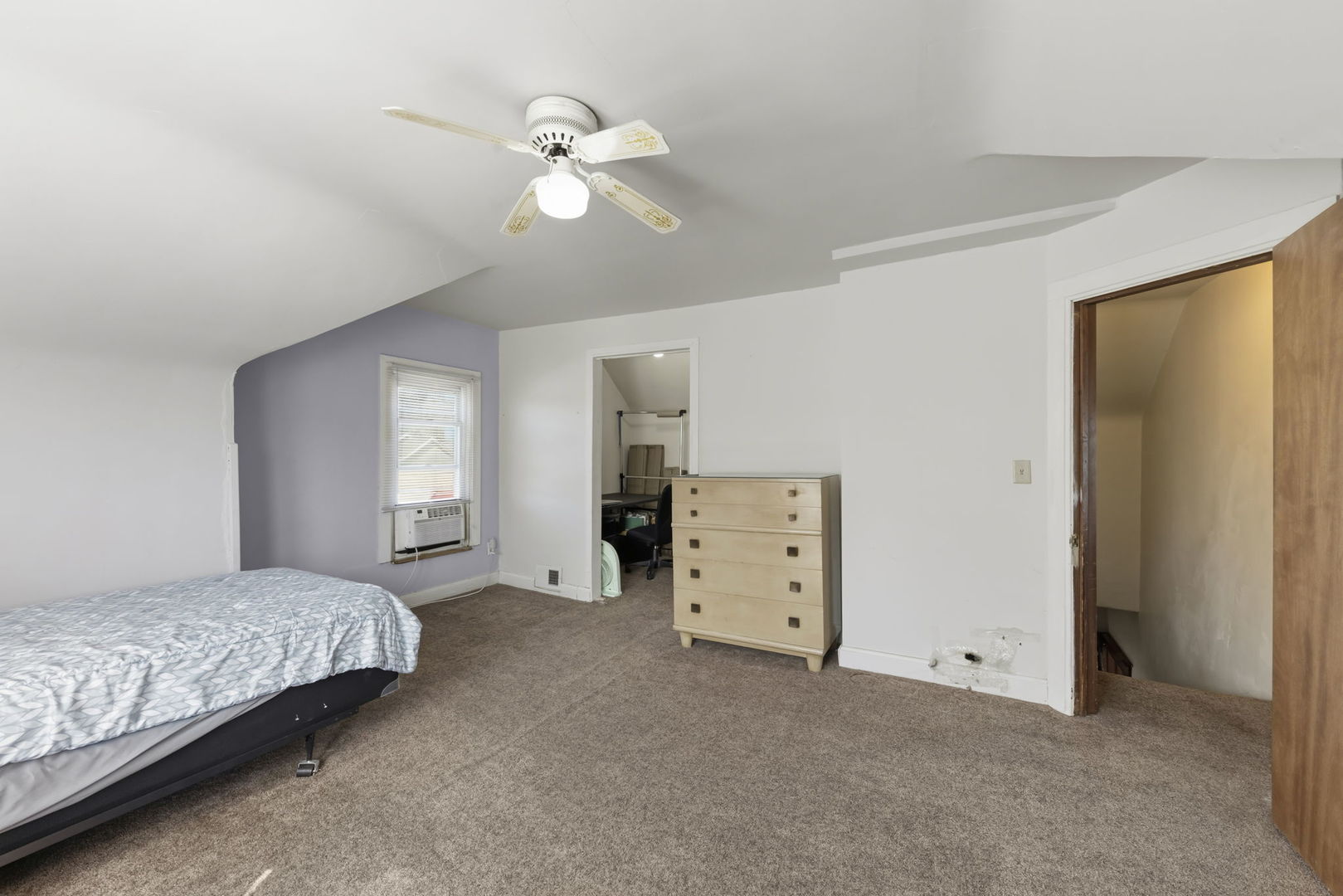 319 Willow Avenue, Joliet, IL 60436