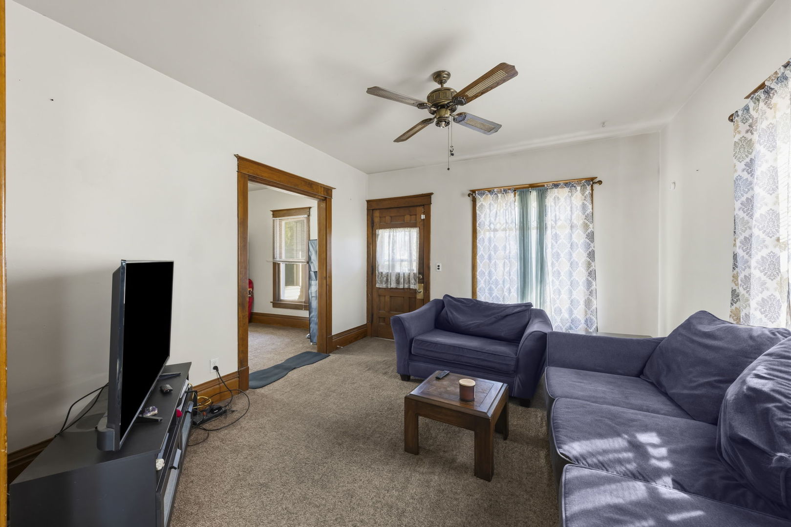 319 Willow Avenue, Joliet, IL 60436