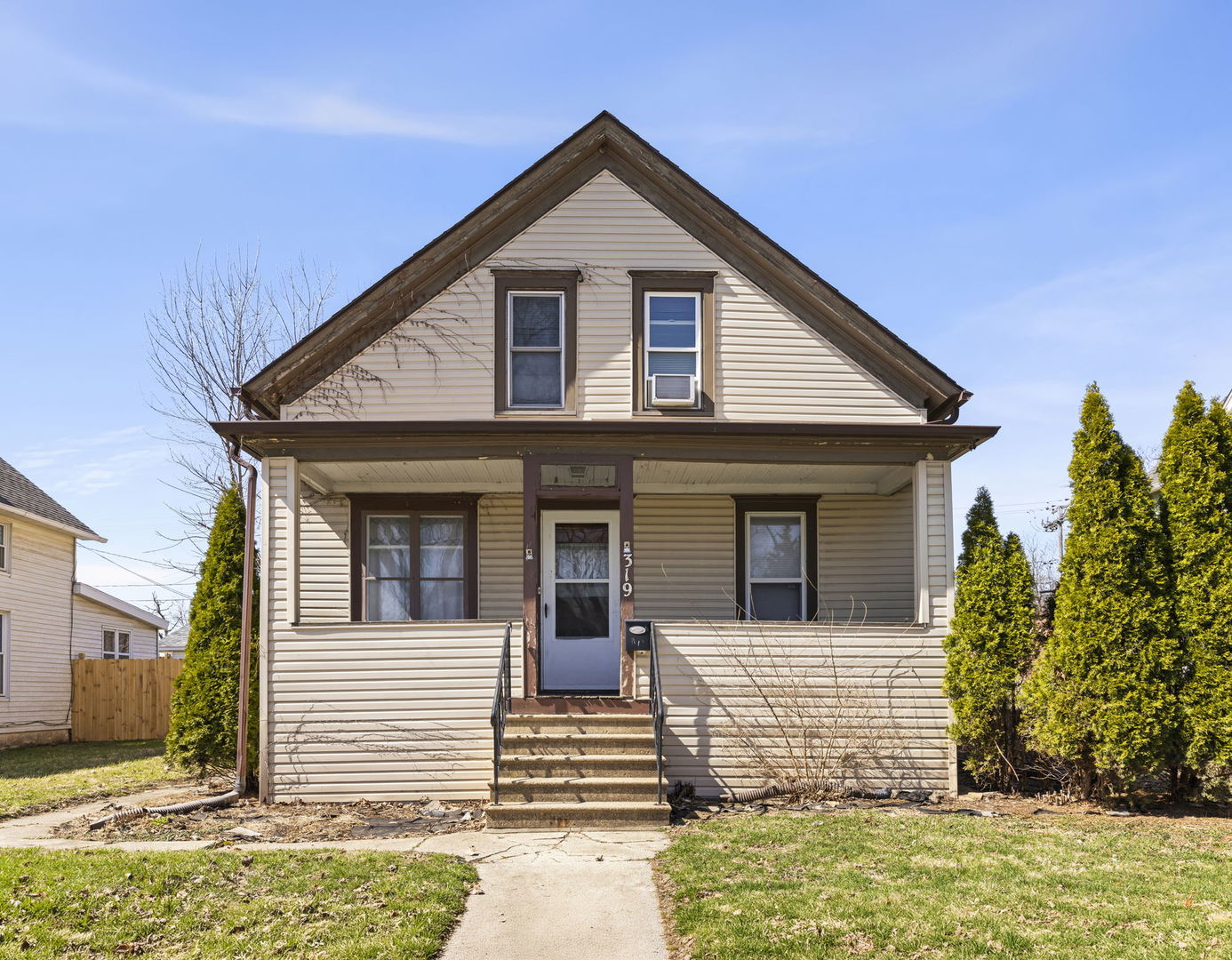 319 Willow Avenue, Joliet, IL 60436