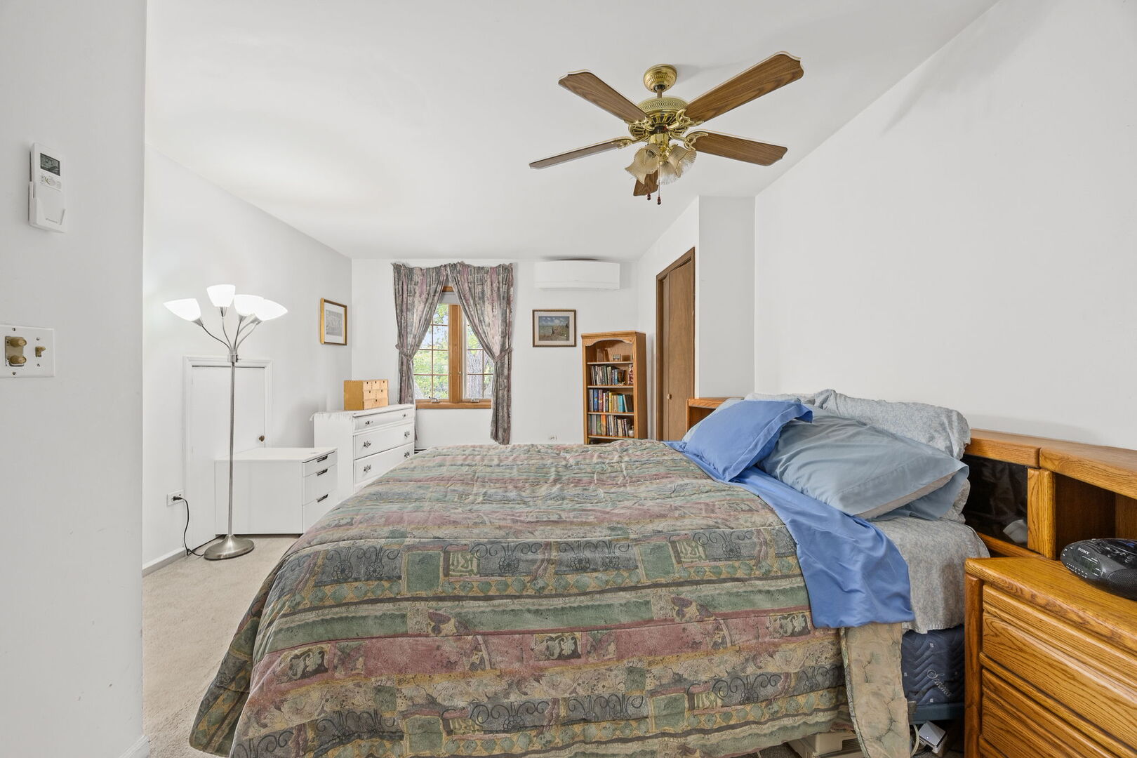 493 E Palatine Road, Palatine, IL 60074