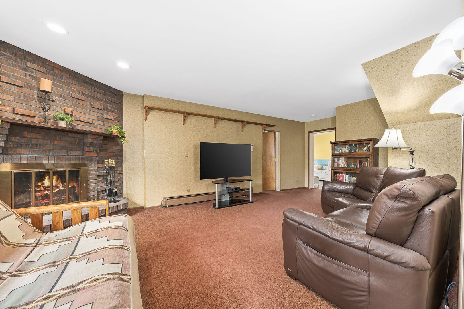 493 E Palatine Road, Palatine, IL 60074