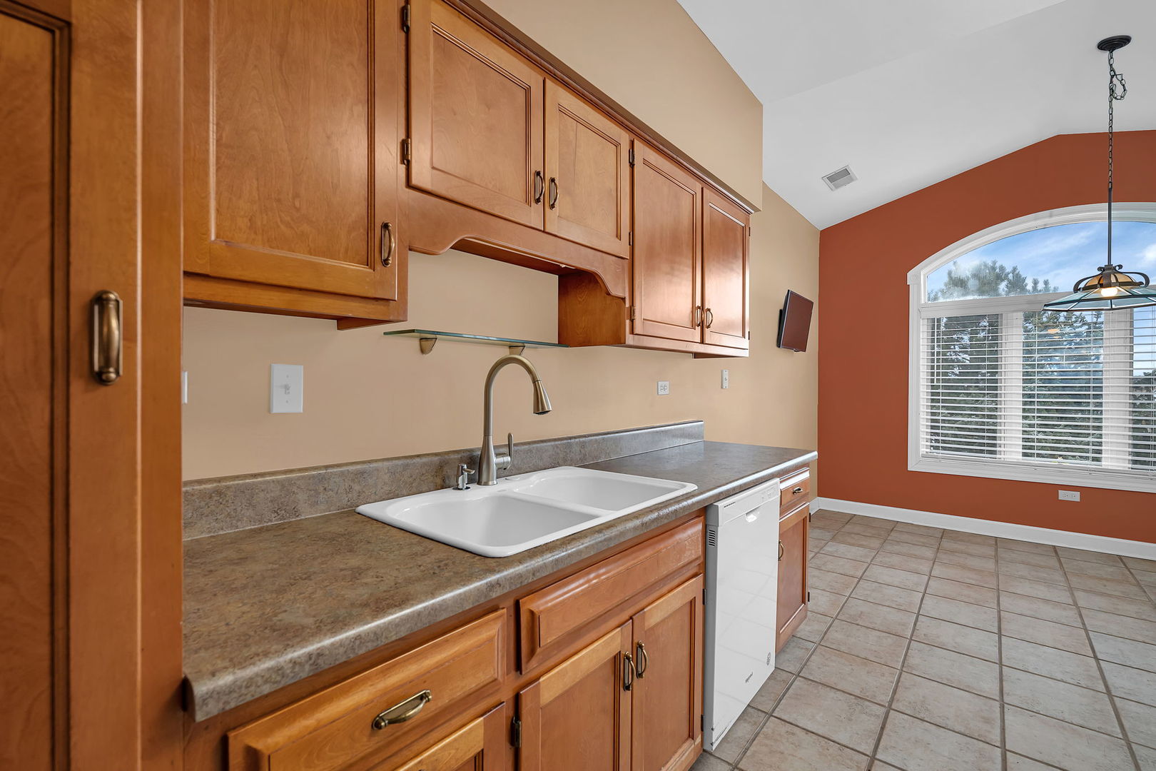 6331 Pine Ridge Court #3D, Tinley Park, IL 60477