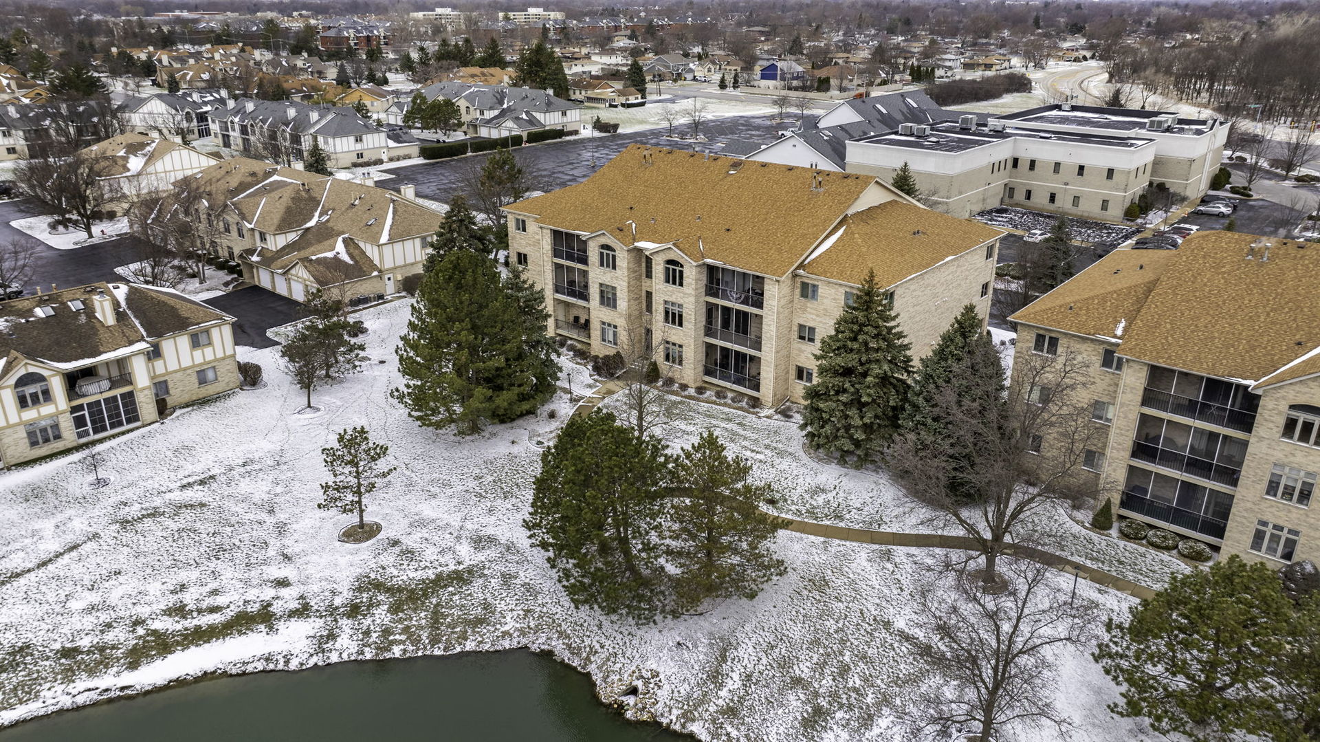 6331 Pine Ridge Court #3D, Tinley Park, IL 60477