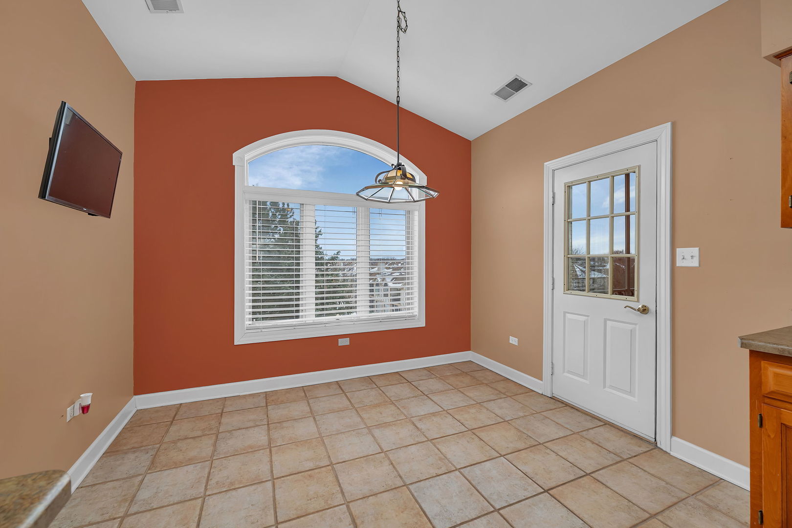 6331 Pine Ridge Court #3D, Tinley Park, IL 60477