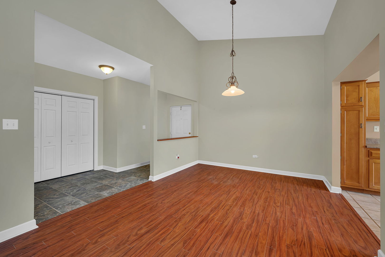 6331 Pine Ridge Court #3D, Tinley Park, IL 60477