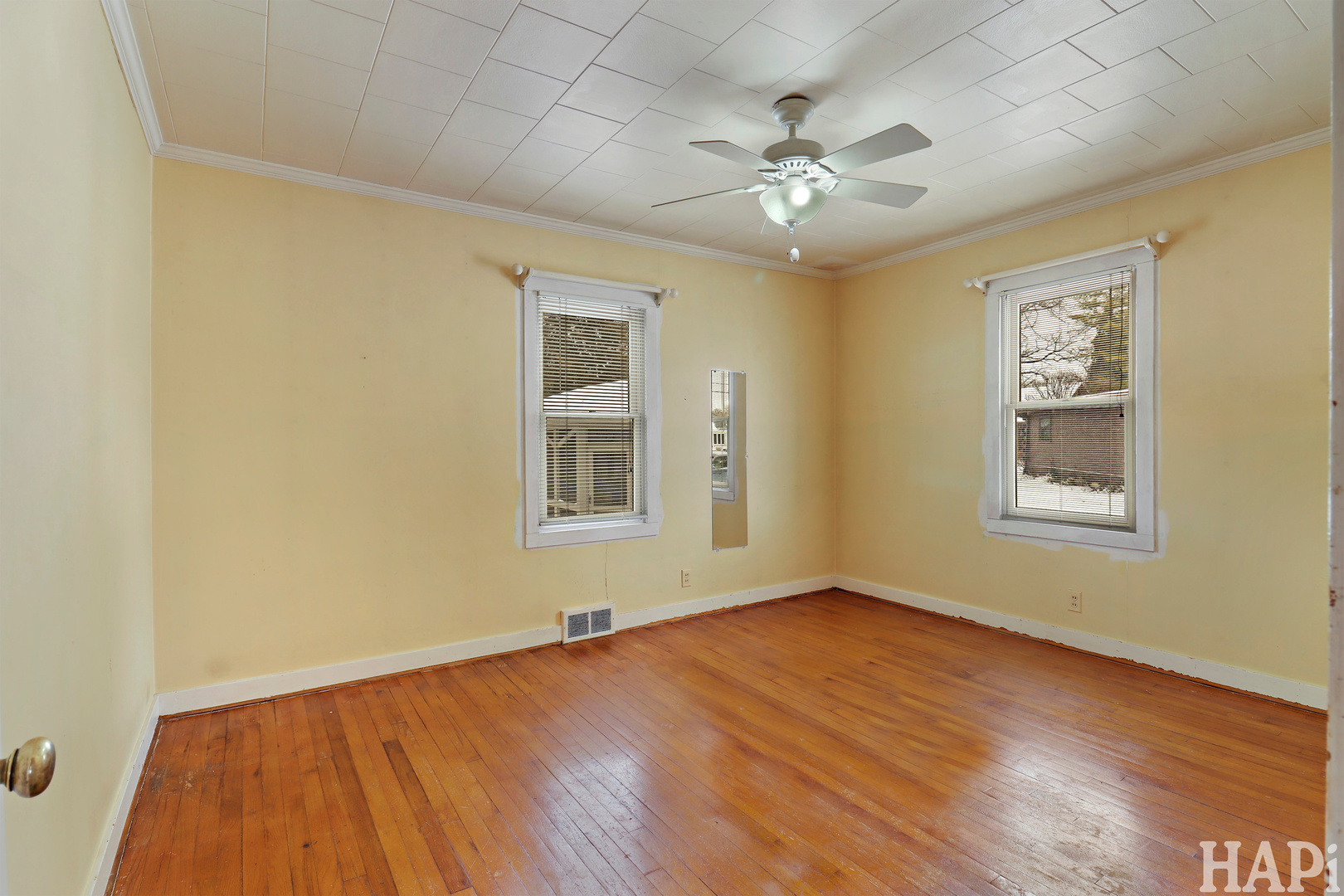 27 Oak Lane Drive, Lake Villa, IL 60046