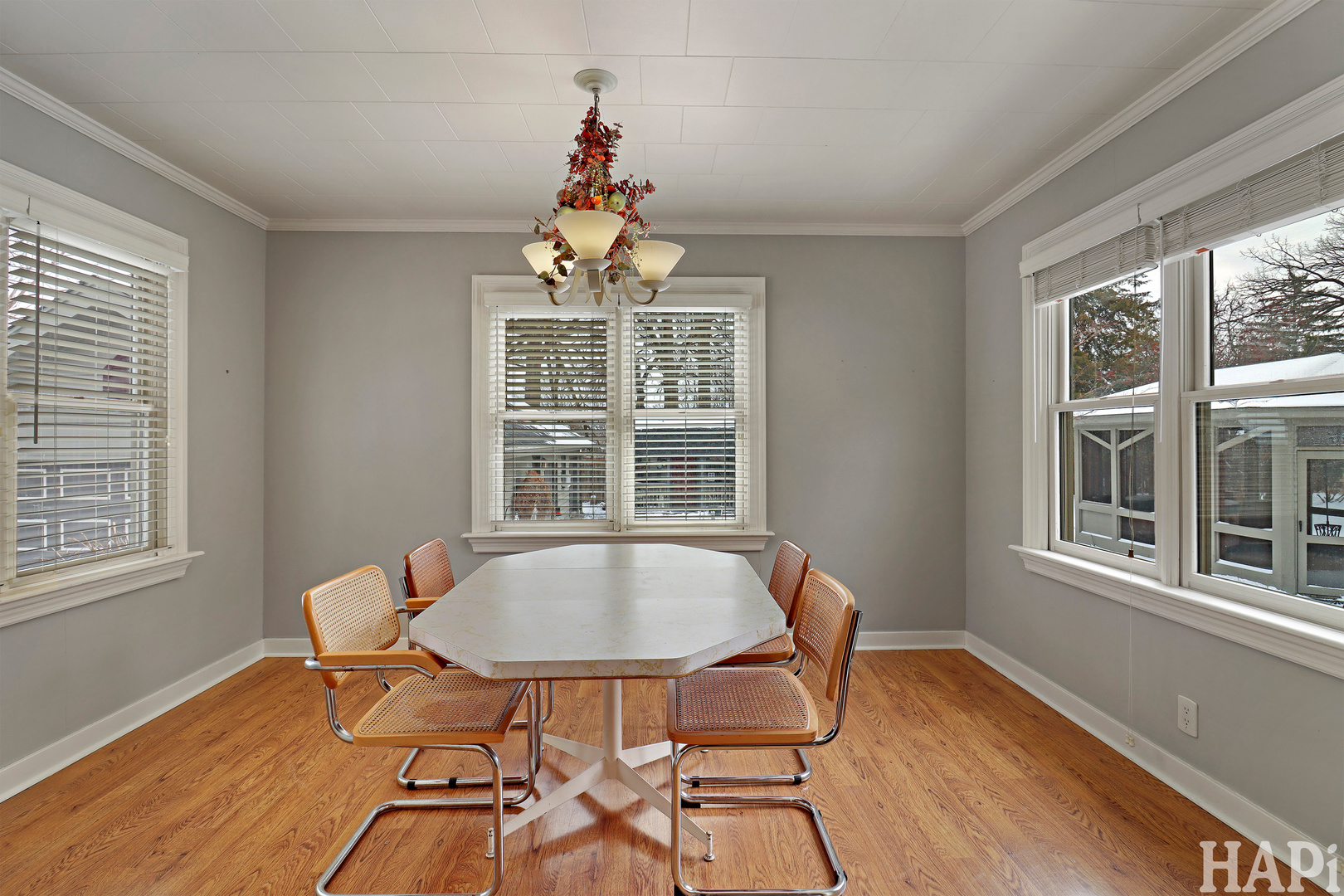 27 Oak Lane Drive, Lake Villa, IL 60046