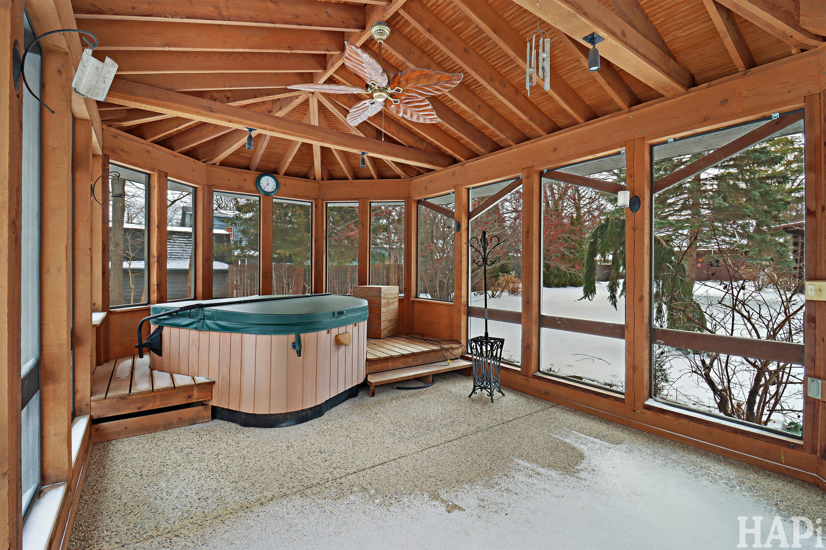 27 Oak Lane Drive, Lake Villa, IL 60046