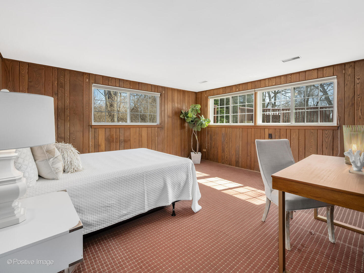 417 Naperville Road, Clarendon Hills, IL 60514