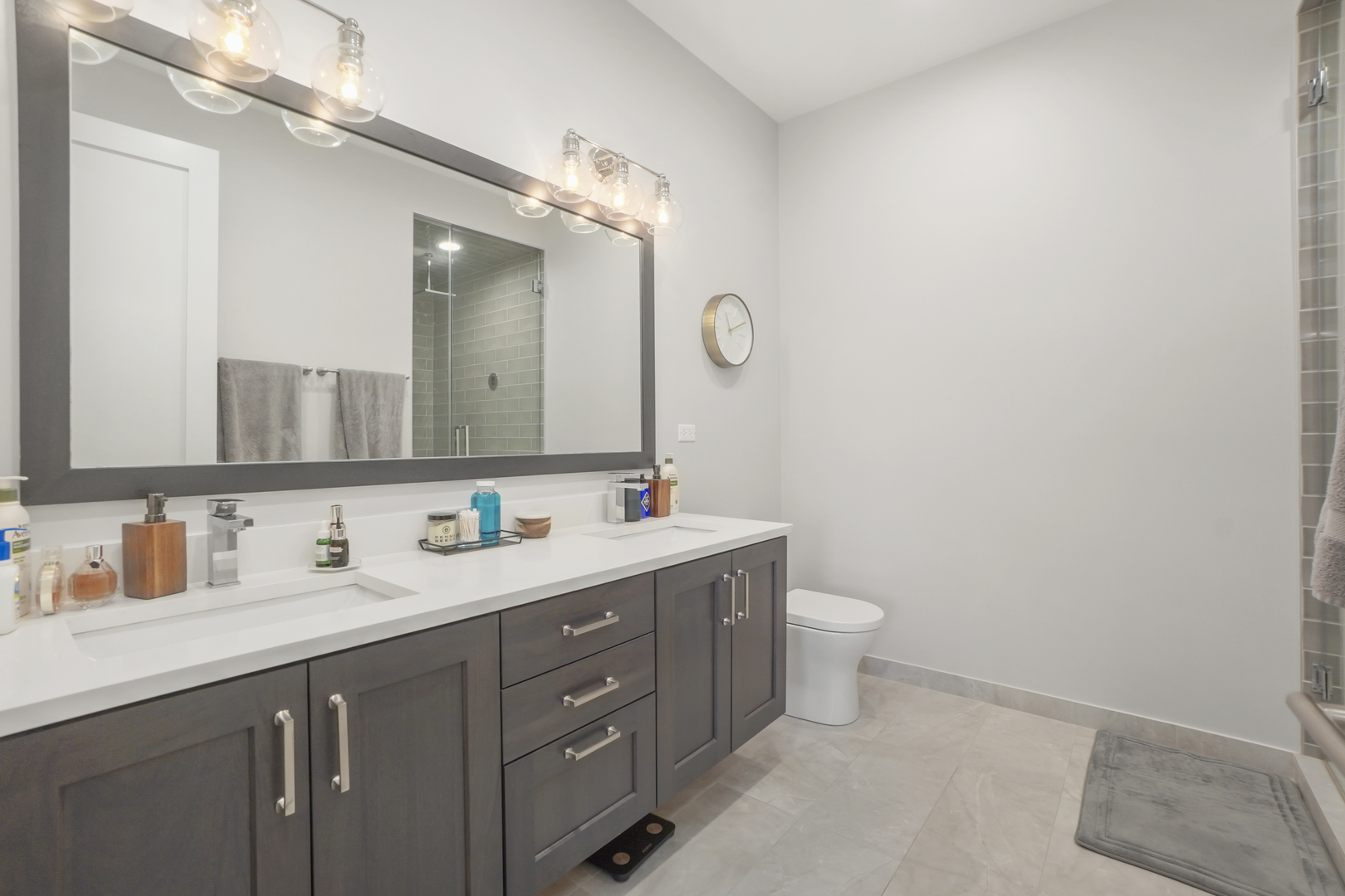 1621 N Humboldt Boulevard #2S, Chicago, IL 60647