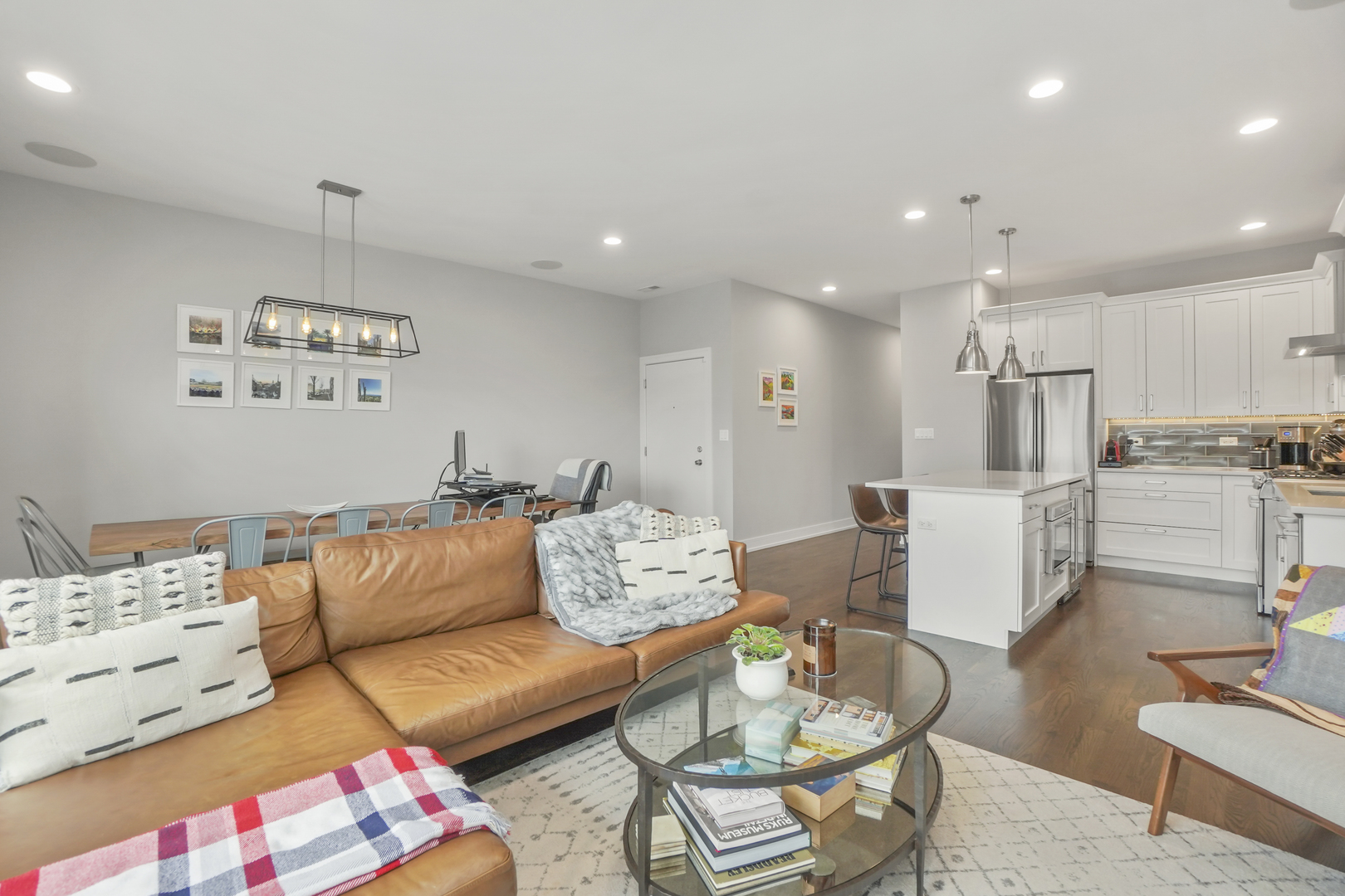 1621 N Humboldt Boulevard #2S, Chicago, IL 60647