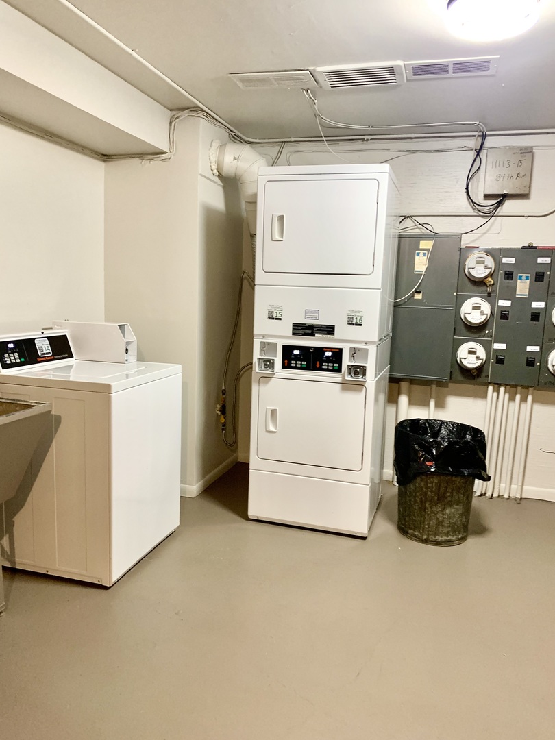 11115 S 84th Avenue #2A, Palos Hills, IL 60465