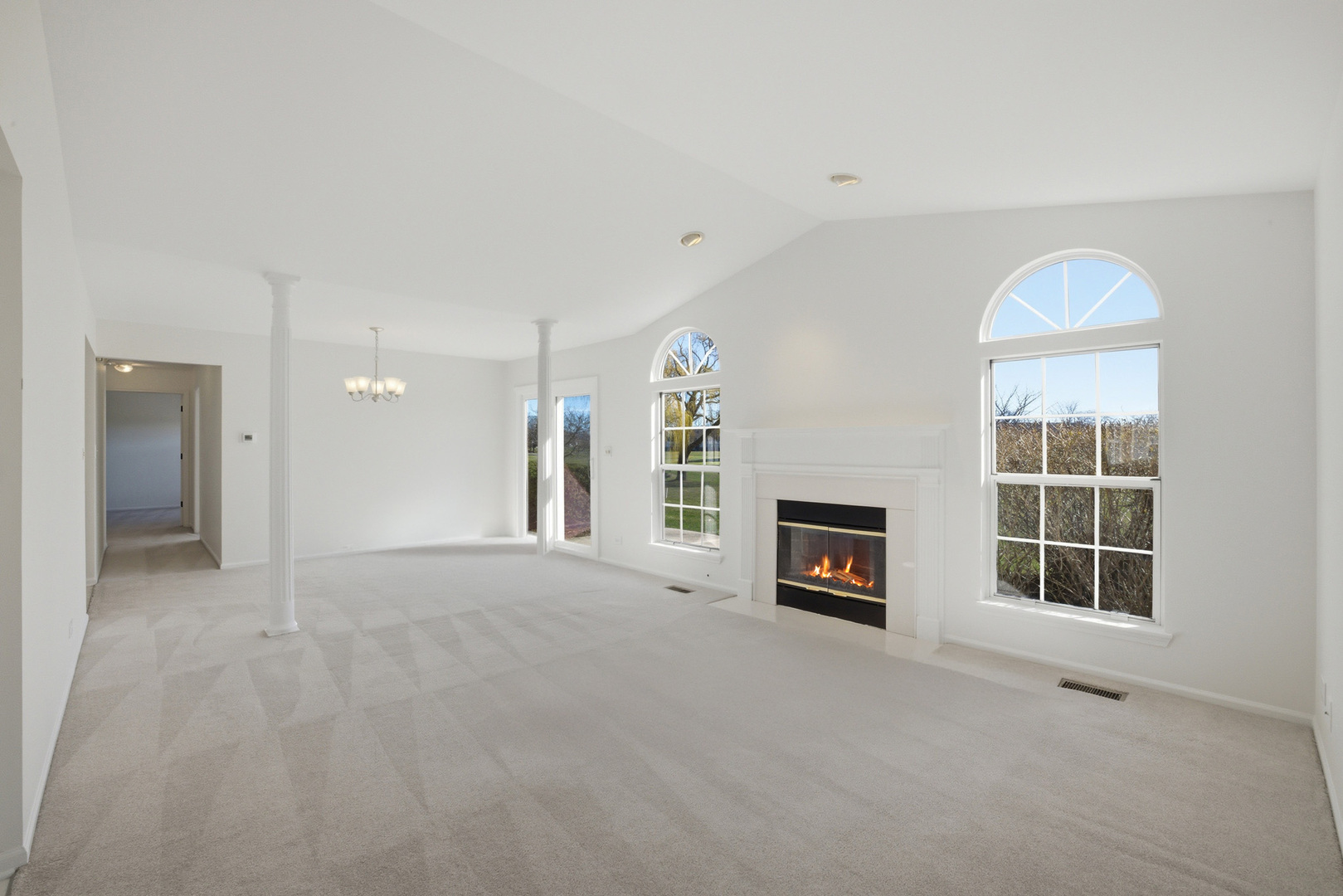 1447 Club Drive #A, Glendale Heights, IL 60139