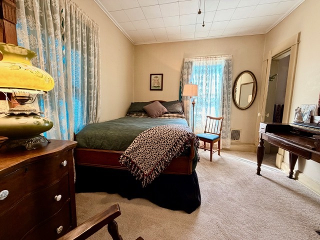 700 W Main Street, Clinton, IL 61727