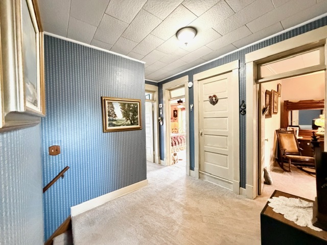 700 W Main Street, Clinton, IL 61727