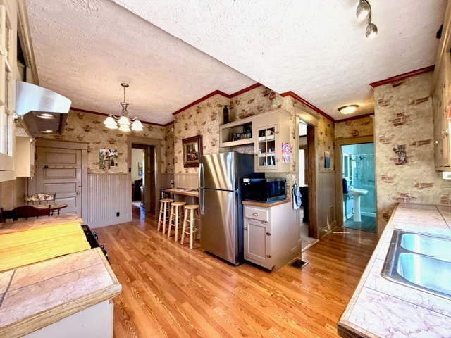 700 W Main Street, Clinton, IL 61727