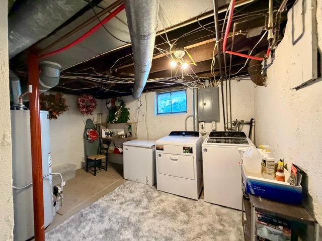 700 W Main Street, Clinton, IL 61727