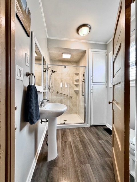 700 W Main Street, Clinton, IL 61727