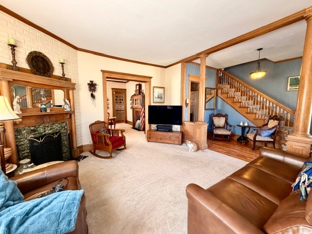 700 W Main Street, Clinton, IL 61727