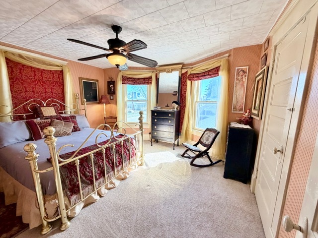 700 W Main Street, Clinton, IL 61727