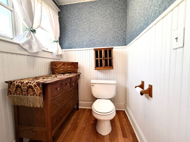 700 W Main Street, Clinton, IL 61727