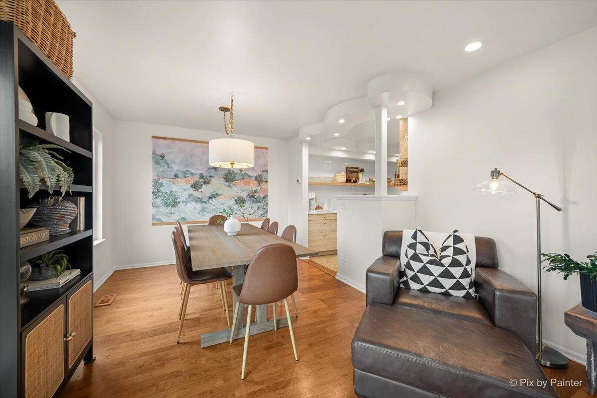 184 Woodstone Drive, Buffalo Grove, IL 60089