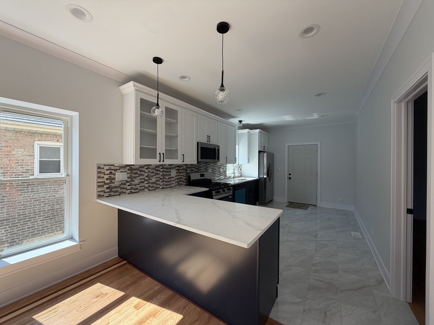 1422 S 13th Avenue, Maywood, IL 60153