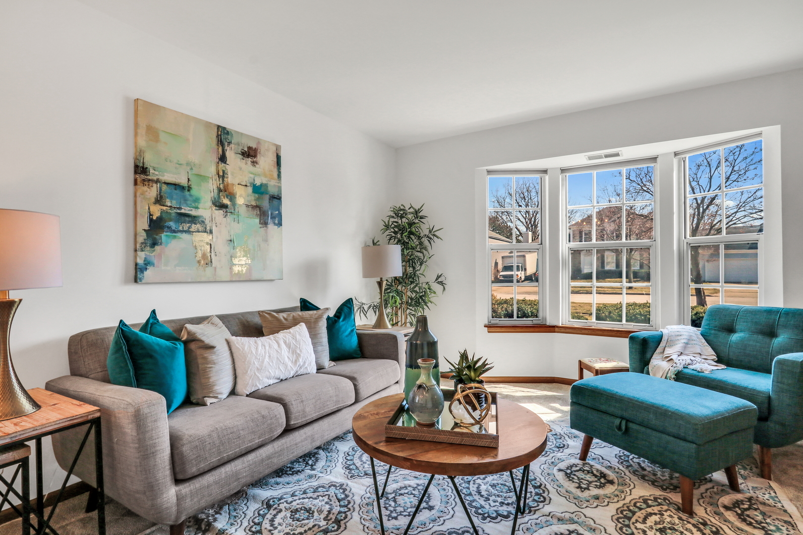 1388 Huntington Drive, Mundelein, IL 60060