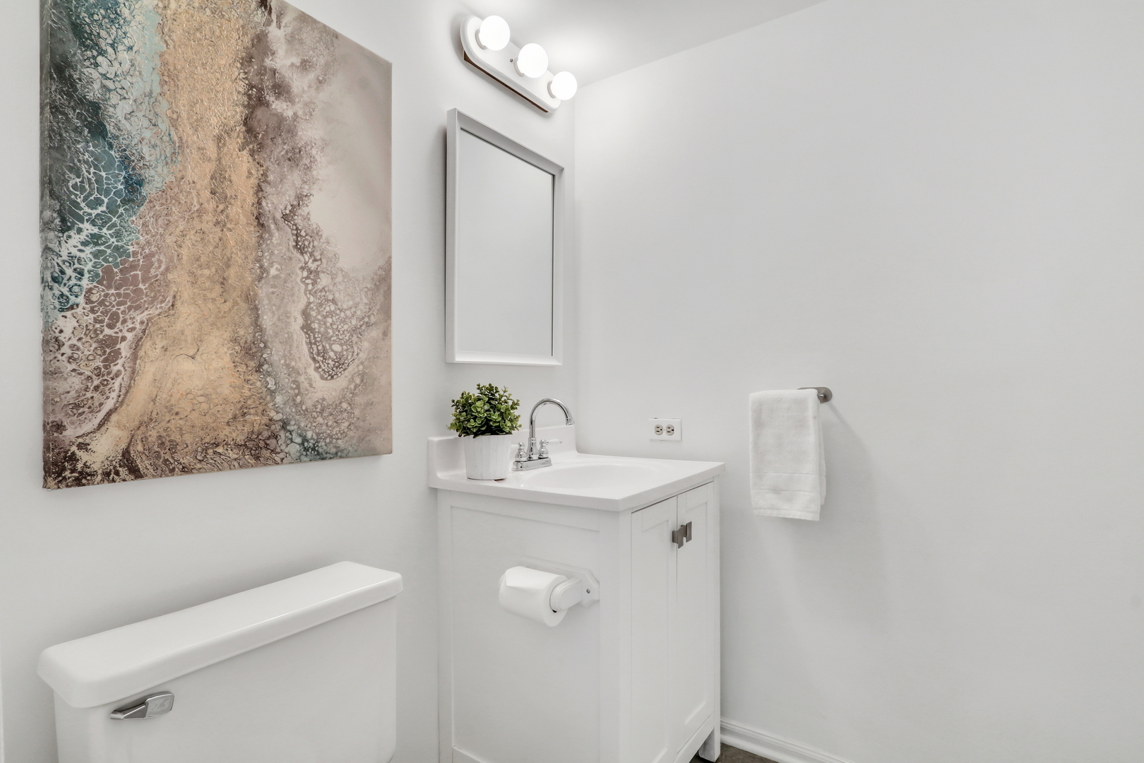 1388 Huntington Drive, Mundelein, IL 60060