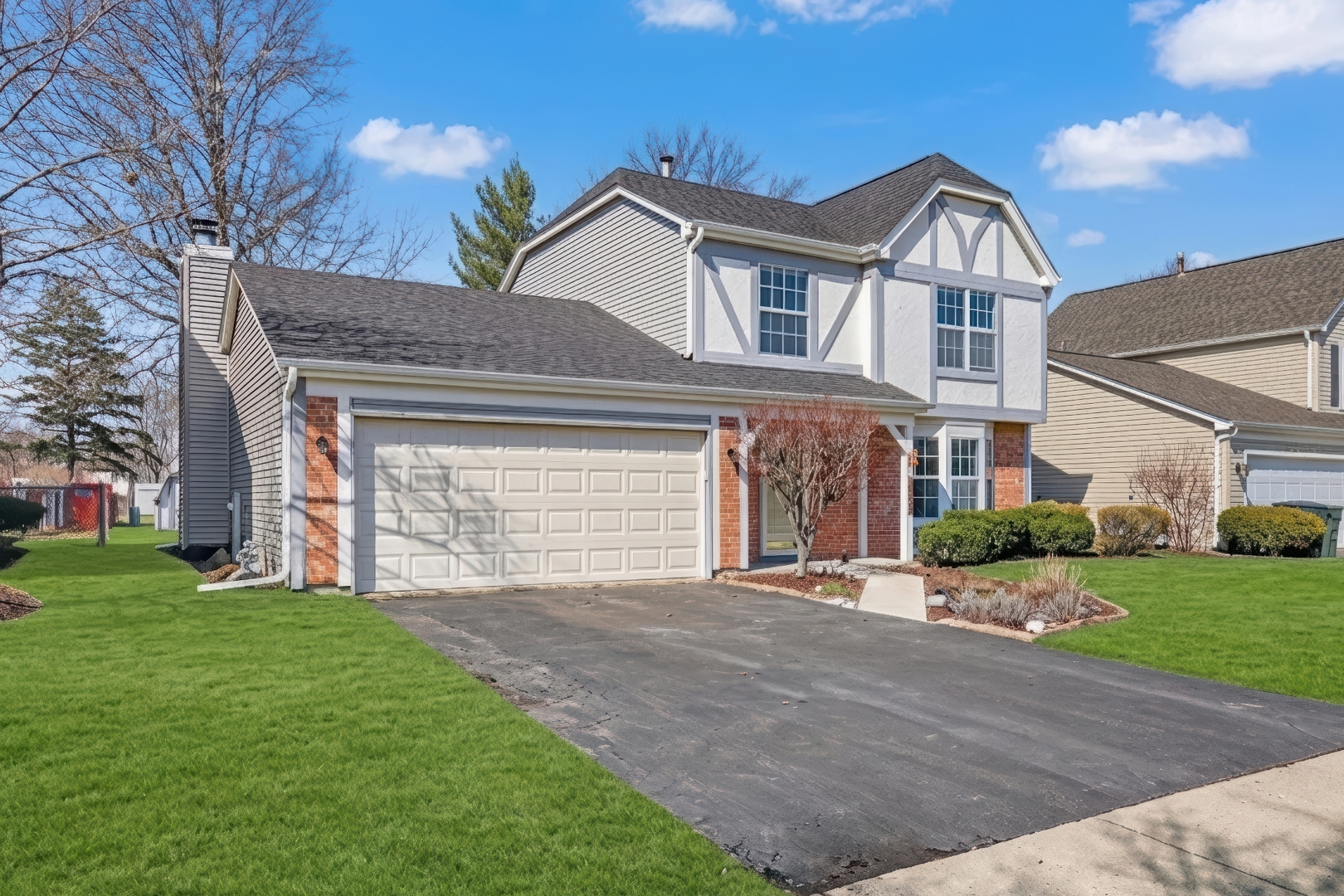 1388 Huntington Drive, Mundelein, IL 60060