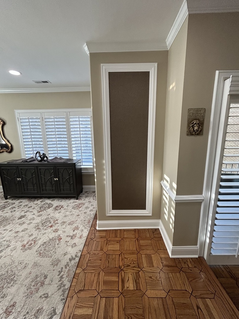 4 Oak Brook Club Drive #G205, Oak Brook, IL 60523