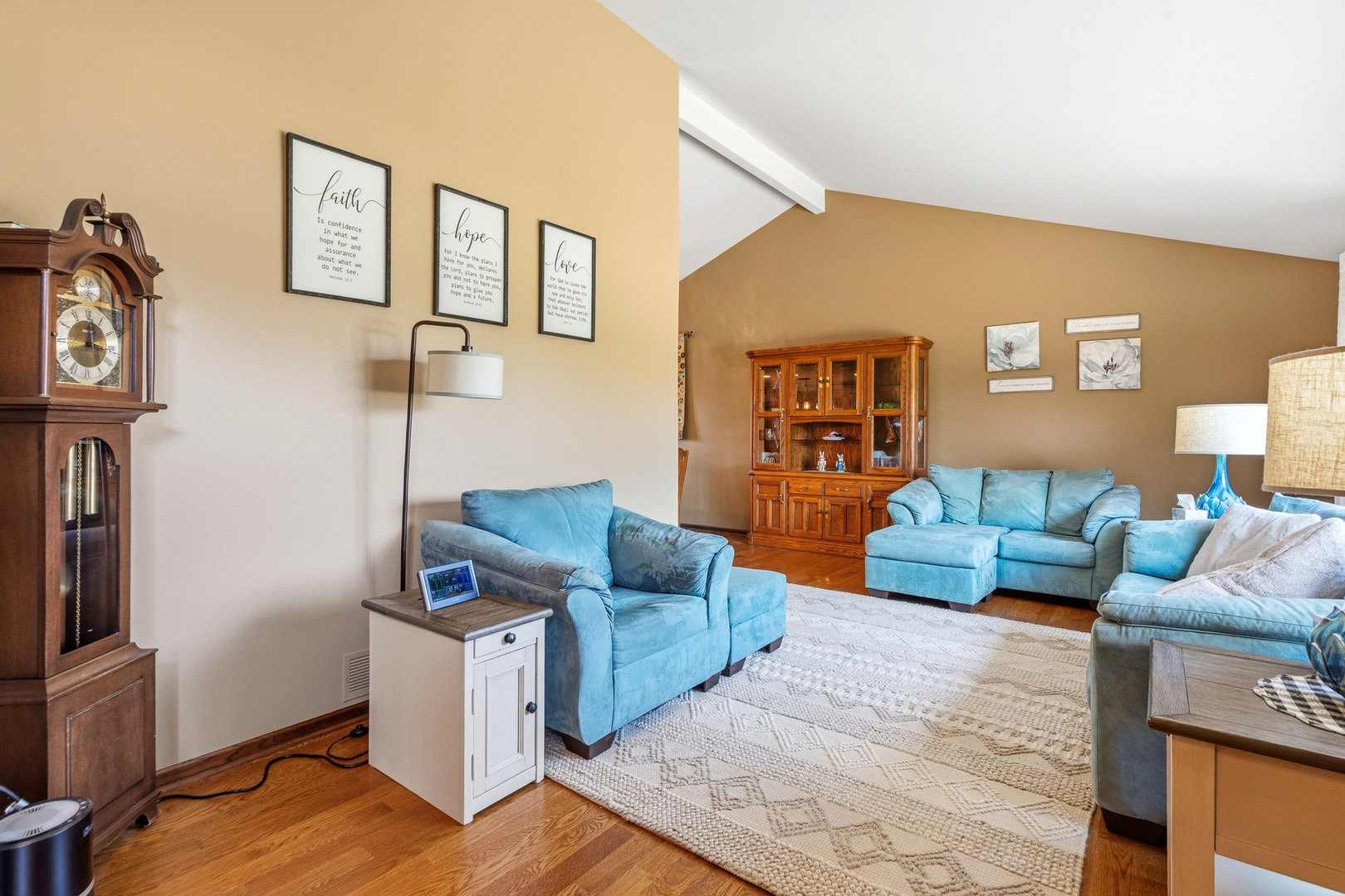 670 Kruk Street, Lemont, IL 60439