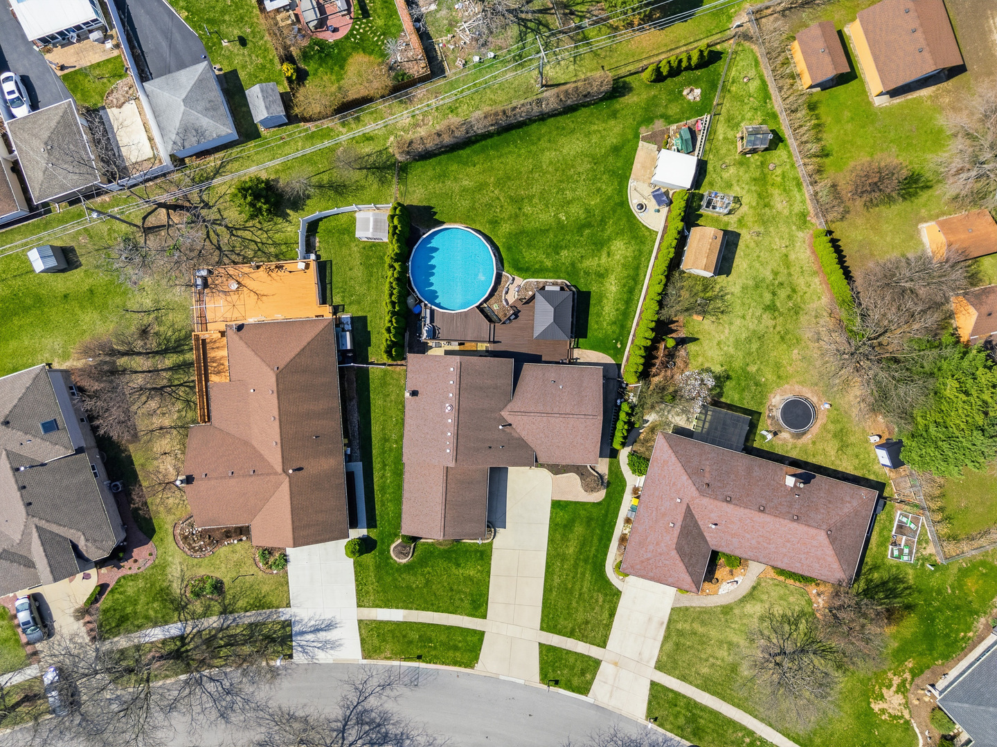 670 Kruk Street, Lemont, IL 60439