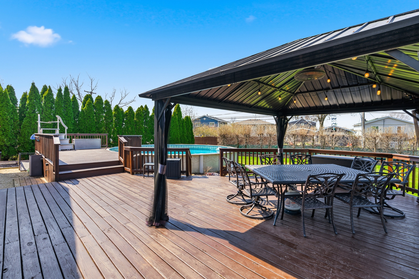 670 Kruk Street, Lemont, IL 60439