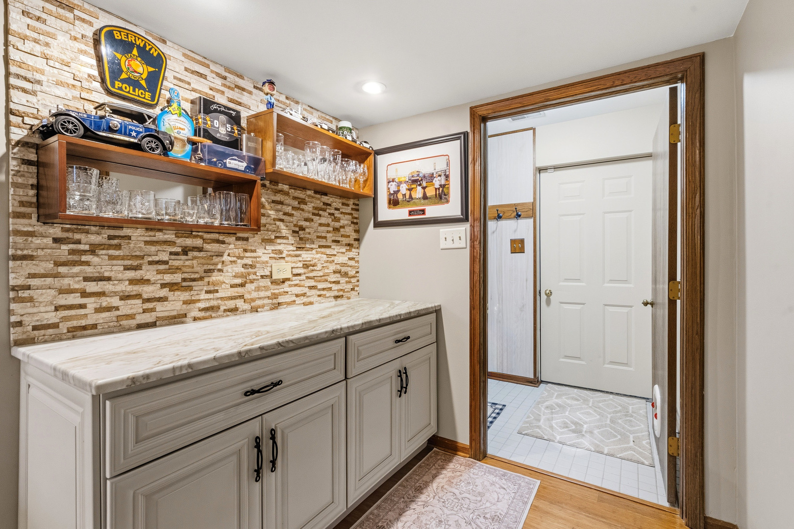 670 Kruk Street, Lemont, IL 60439