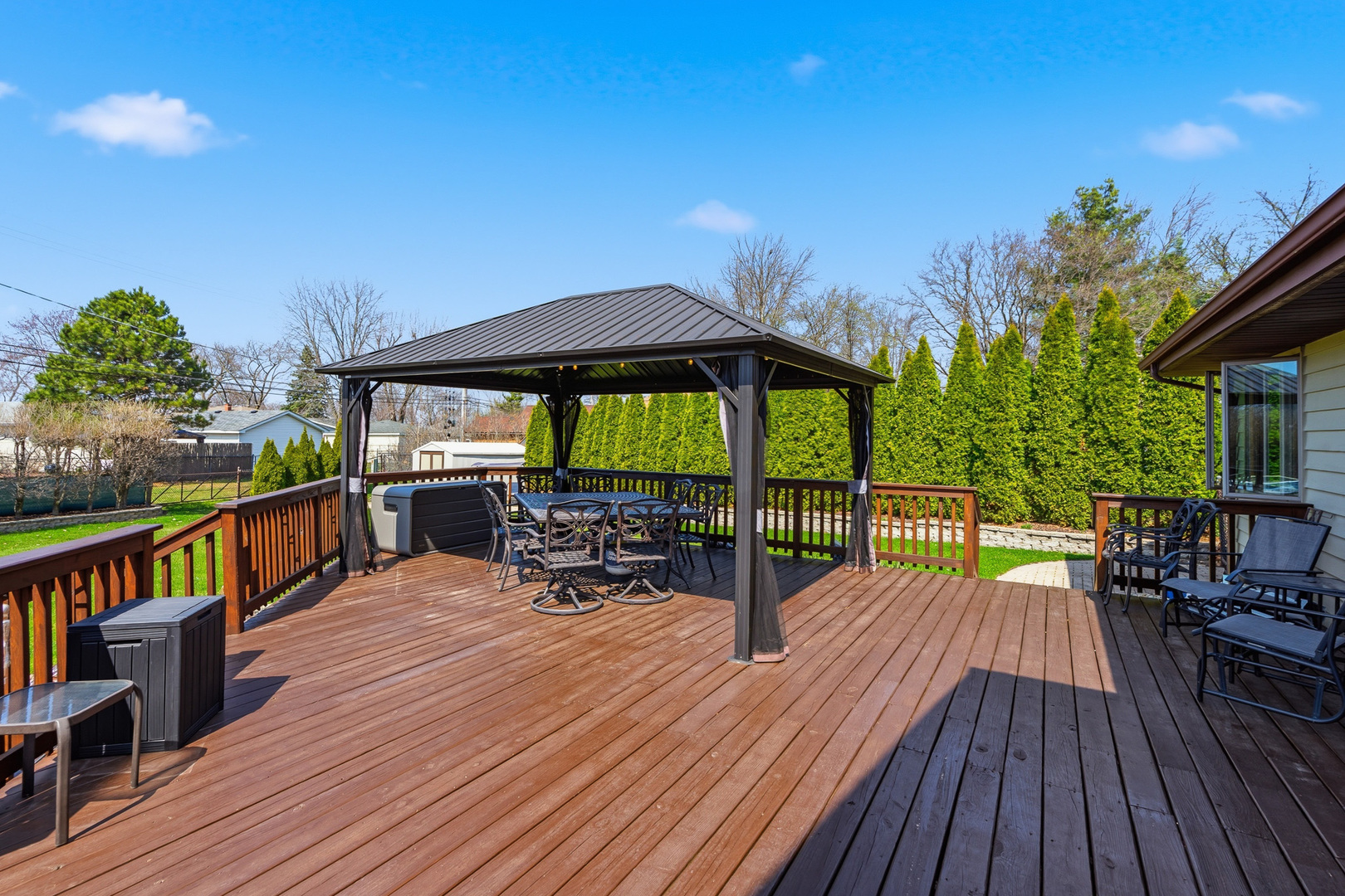 670 Kruk Street, Lemont, IL 60439