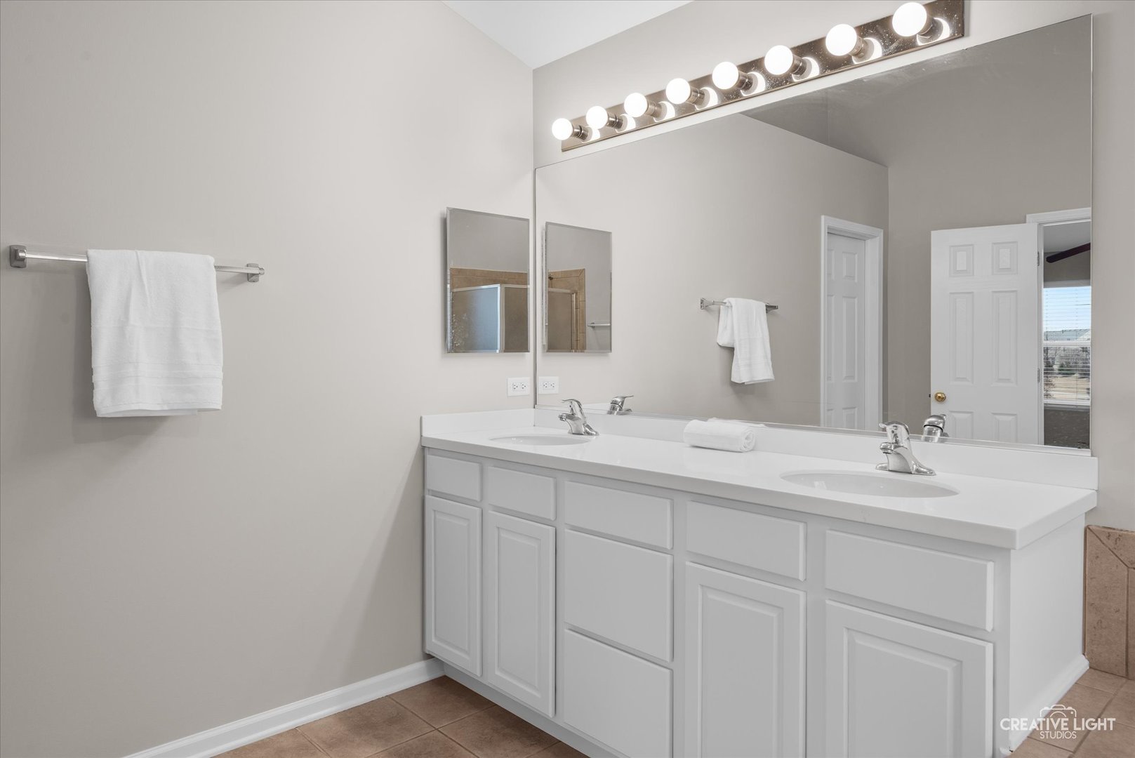 329 Chick Evans Street, Bolingbrook, IL 60490