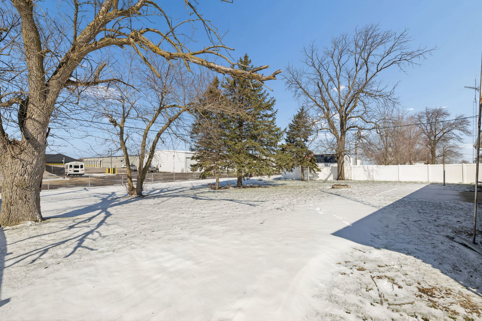 635 N Elm Street, Herscher, IL 60941