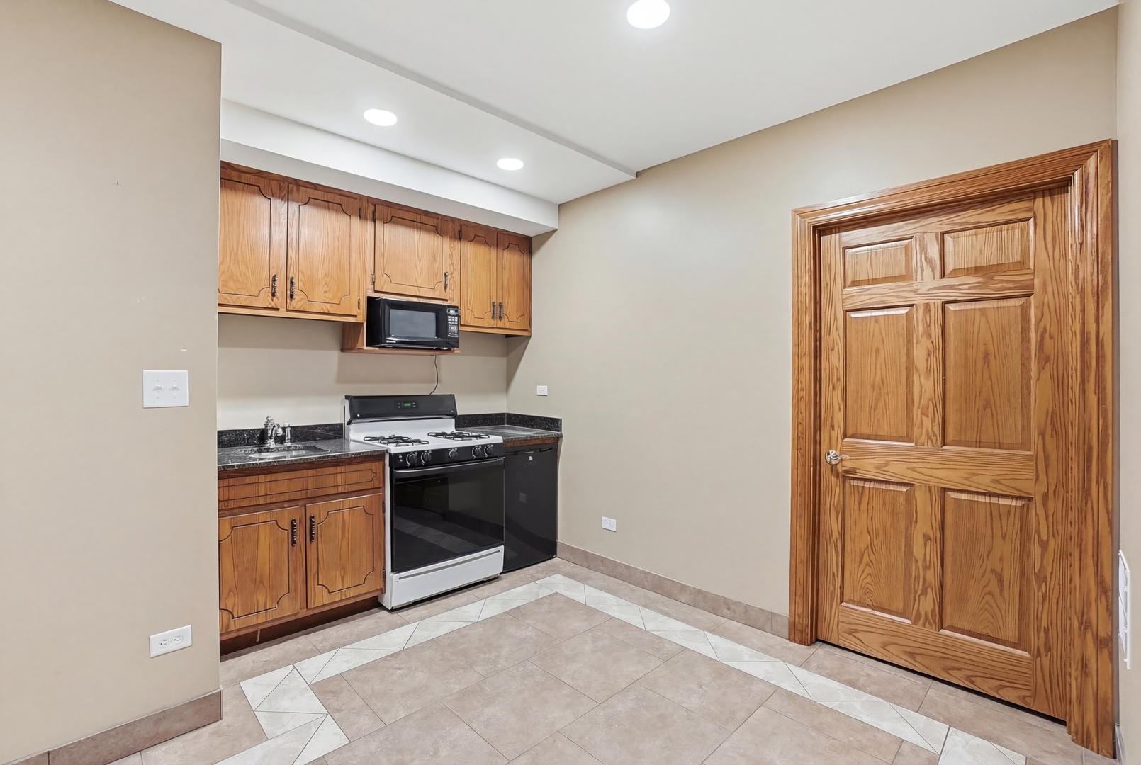 115 E Woodlawn Road, New Lenox, IL 60451