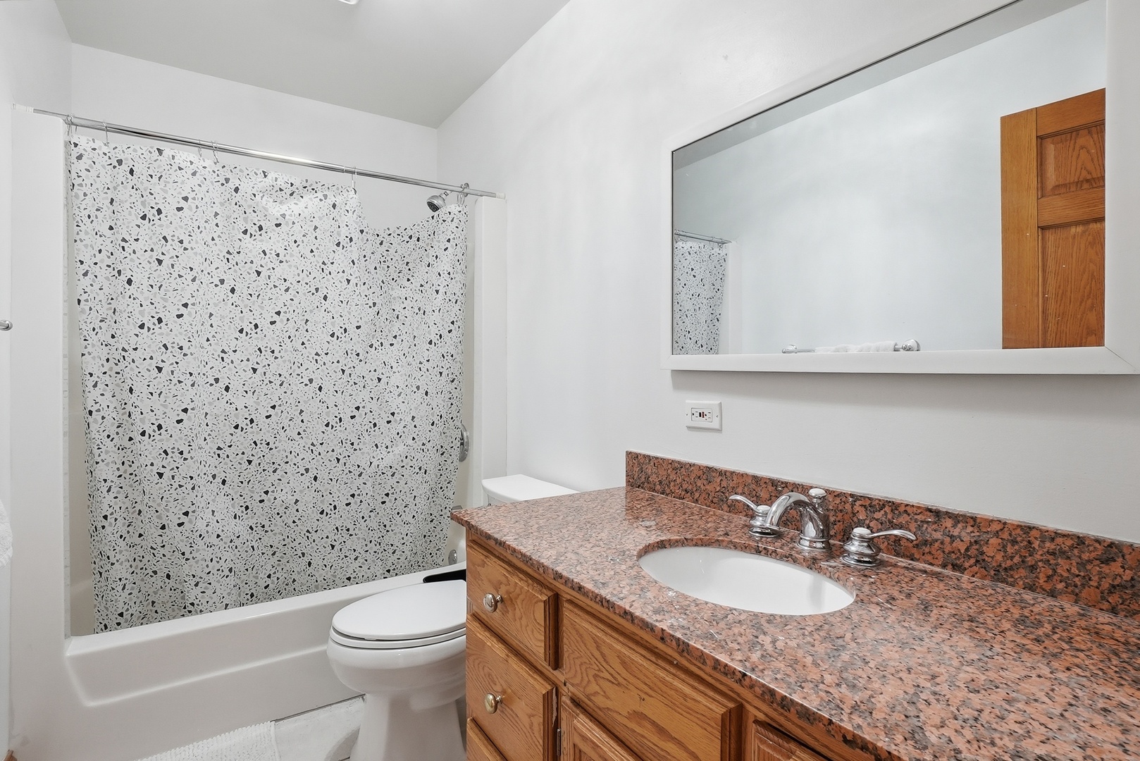 115 E Woodlawn Road, New Lenox, IL 60451