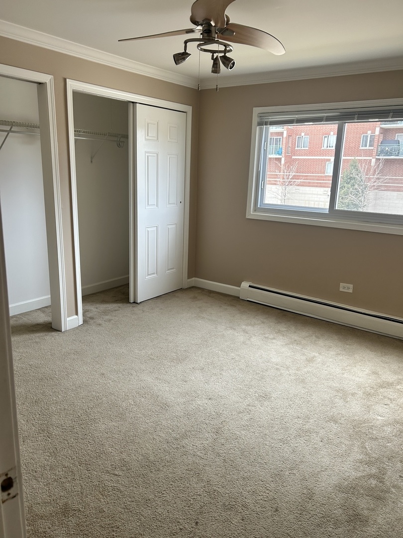 677 S River Road #2C, Des Plaines, IL 60016