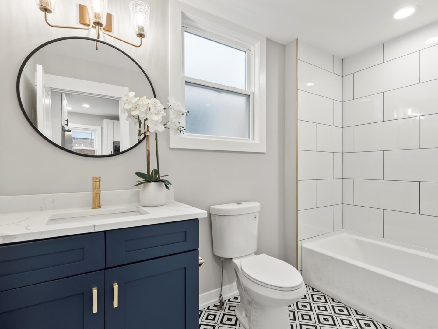 3734 Lombard Avenue, Berwyn, IL 60402