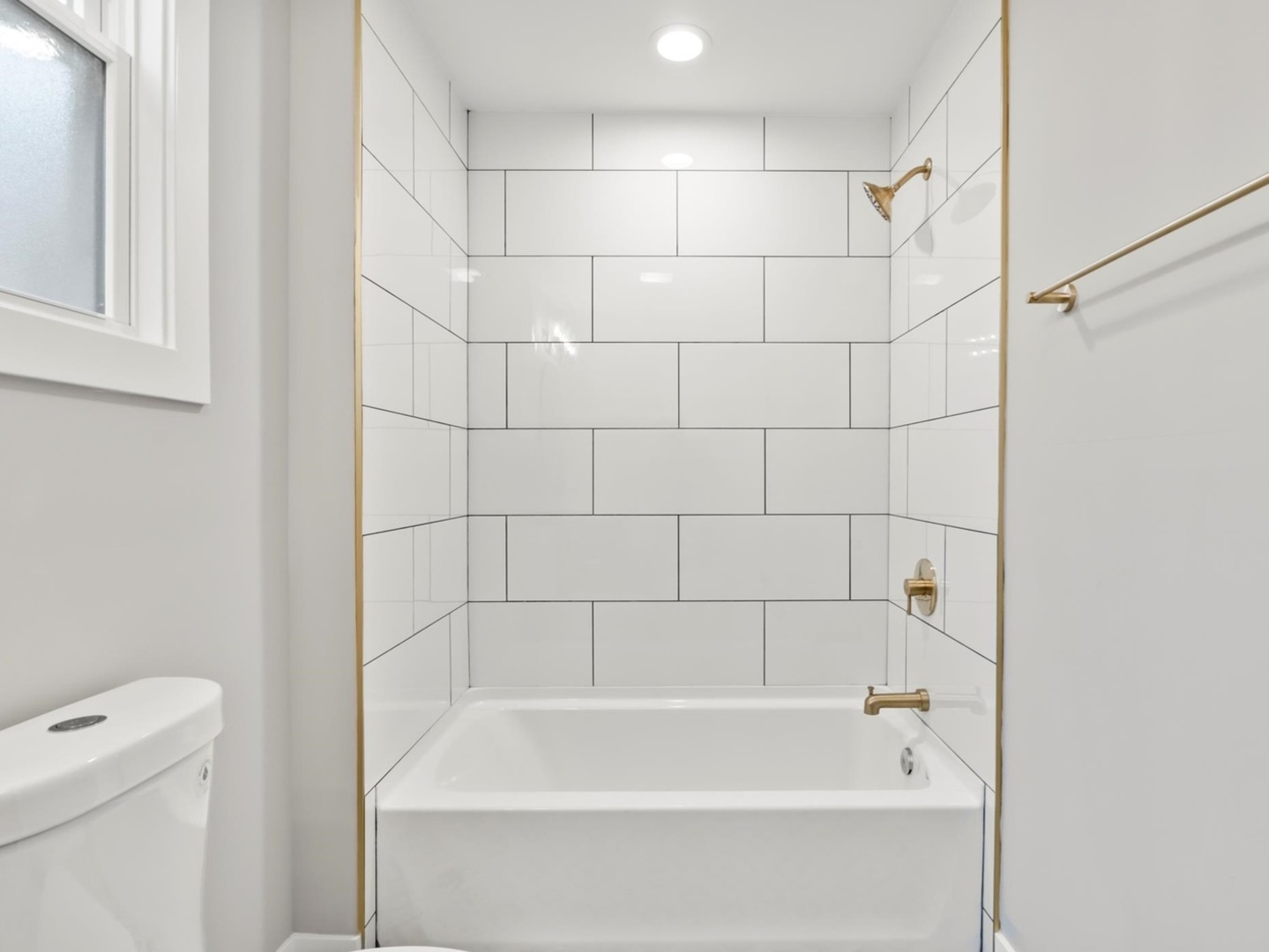 3734 Lombard Avenue, Berwyn, IL 60402