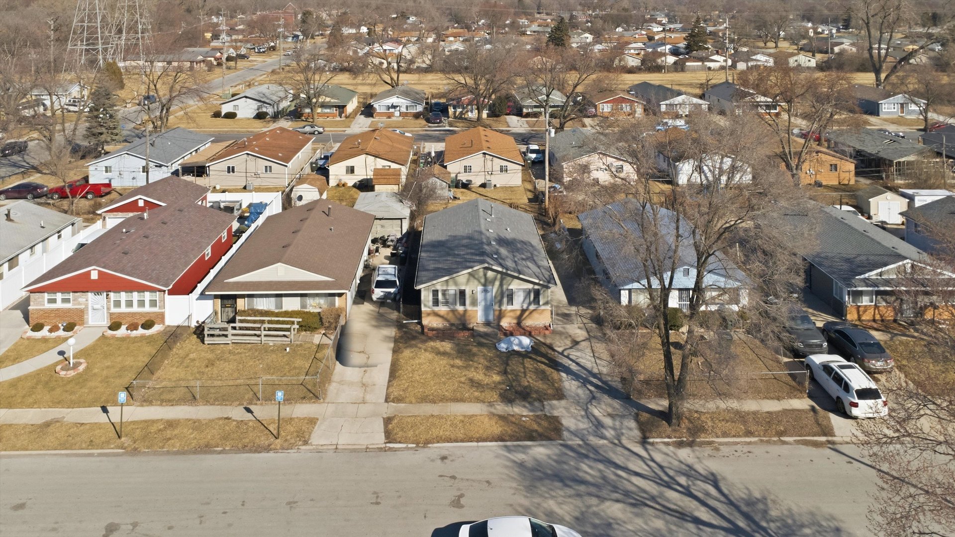 3206 Kinne Road, Robbins, IL 60472