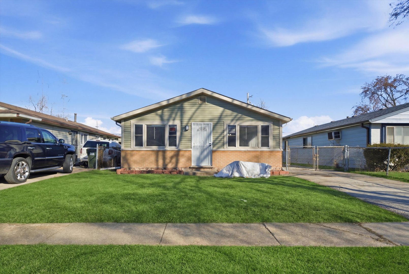 3206 Kinne Road, Robbins, IL 60472