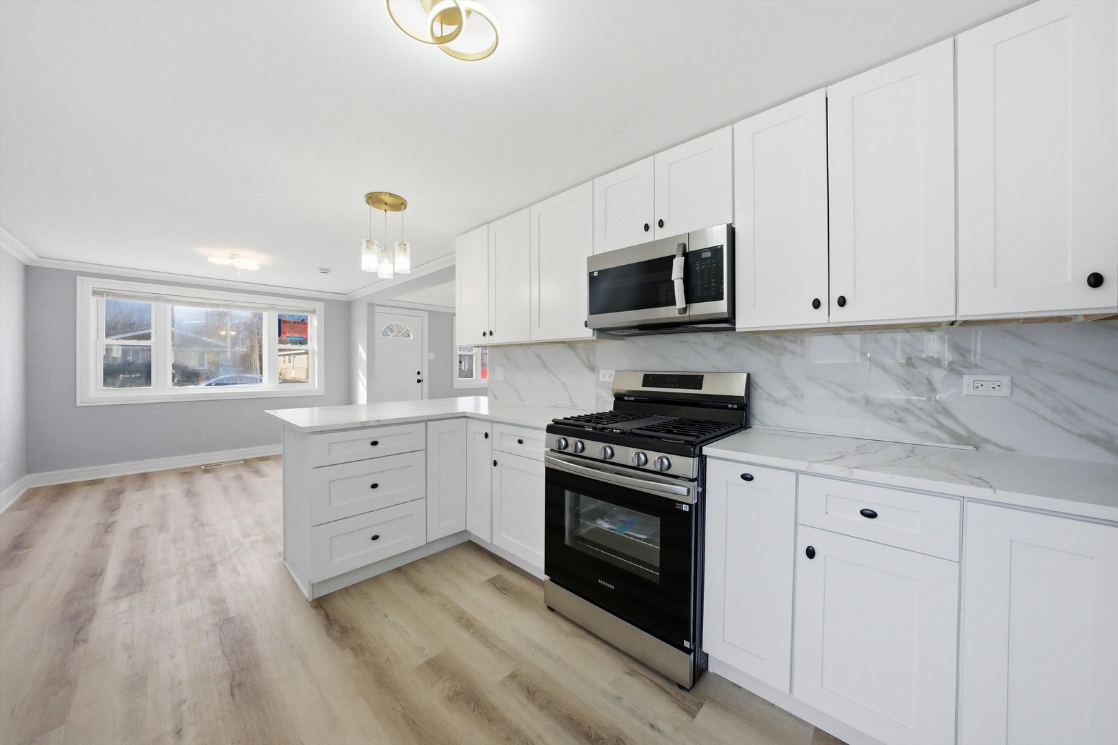 3206 Kinne Road, Robbins, IL 60472