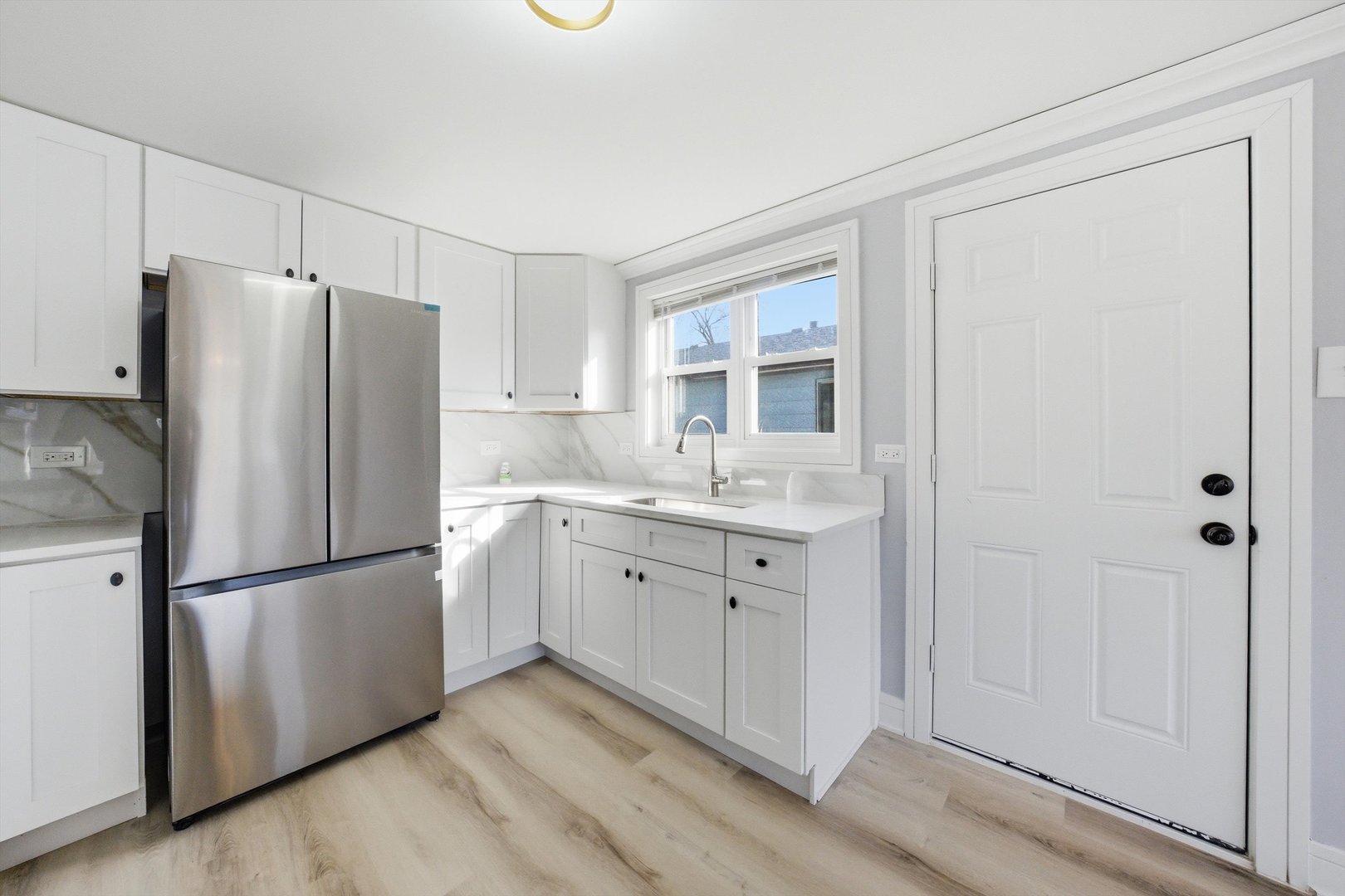 3206 Kinne Road, Robbins, IL 60472