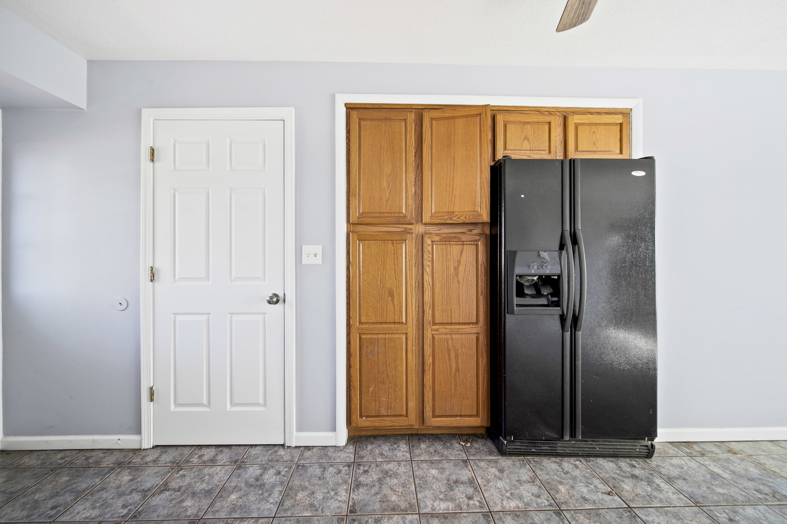 1421 Heather Drive, Aurora, IL 60506